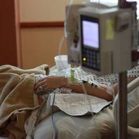 На Тернопільщини після пологів жінка потрапила до реанімації, дитина – померла