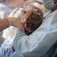 Тернополянка розповіла, як це народжувати під час карантину і скільки це коштує