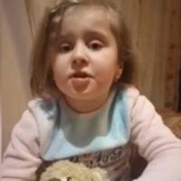 Маленька борщів’янка з віршем про коронавірус перемогла на Міжнародному конкурсі (Відео)