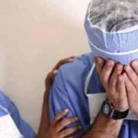 Лікарів які заразилися COVID-19 змушують писати пояснювальні записки