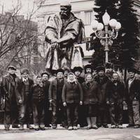 Оприлюднено чорно-білі світлини встановлення пам’ятника Тарасу Шевченку у Тернополі