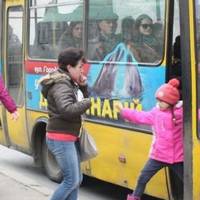 У Тернополі водій маршрутки відмовився везти школяра і вигнав під дощ