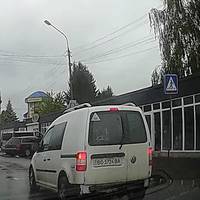 В Тернополі покарали “шумахера”, який ледь не збив людину на переході