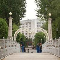 Тернополяни вирішують, що робити з металевим серцем на “Острівку закоханих”