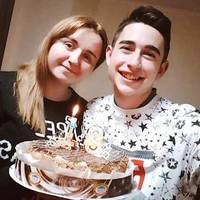 “Два крила – молитва та праця”: розповідь про Романа Сасанчина його старшої сестри Надії