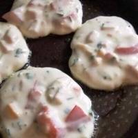 Оладки зі смаком піци. Сніданок – фурор