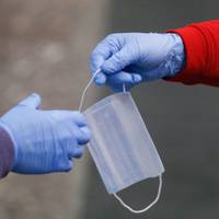 Вірусологи спрогнозували дату початку 2 хвилі коронавірусу: причина – в ослабленні карантину