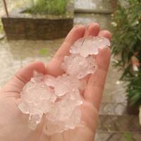 З неба подали куски льоду: негода ніяк не покидає Тернопільщину