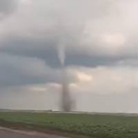 Стовп до неба: на Тернопільщині зафільмували рідкісне природне явище. ВІДЕО