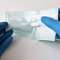 Уряд встановив штрафи за неносіння масок у публічних місцях