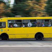 “Сумніваюсь, що він нормальний”: тернопільський маршрутчик з’їхав з рейсу з купою пасажирів у салоні