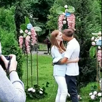 На Тернопільщині дівчина прийшла на святкування Дня міста, а виявилось – на освідчення (відео)