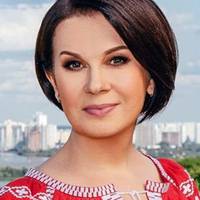 “Важливо говорити про складні речі вголос” – телеведуча Алла Мазур про боротьбу з хворобою