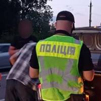 Перевіряють документи та автомобілі: на Тернопільщині посилили заходи безпеки