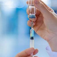 Стало відомо, скільки в Україні коштуватиме вакцина від коронавірусу