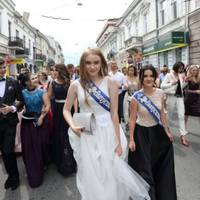 Більше ста тернопільських школярів цього року відмовилися від випускного (відео)