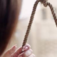 На Тернопільщині повісилась 14-річна дівчинка