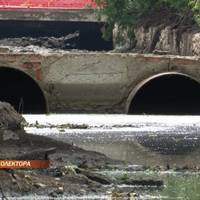 У парку Шевченка розпочали ремонт дощового колектора. Відео