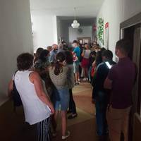 Тернопільщина: у лікарні міста Ланівці люди чекають годинами, щоб пройти флюорографію