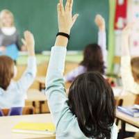 У шести закладах освіти на Тернопільщині майже третина вчителів хворі на COVID-19