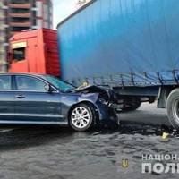 У Тернополі не розминулися “Ауді” і вантажівка (Фото)