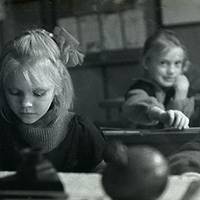 Жителька Тернопільщини розповіла про першу вчительку, яка калічила учням дитинство