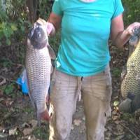 На Тернопільщині жінка злови рибу з рекордною вагою