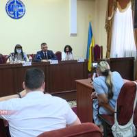 Новопризначений прокурор Тернопільщини спростовує інформацію про гучне святкування на робочому місці. ВІДЕО