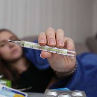 Як поводитись родичам хворого на коронавірус, якщо той лікується вдома? (ІНСТРУКЦІЯ)