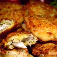 Моя риба в картопляному клярі з’їдається зі столу першою. Рецепт смачної страви