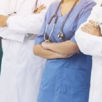 Соцмережі допомогли: на Тернопільщині прокуратура взялася за лікарів, які вимагали гроші у абітурієнтів