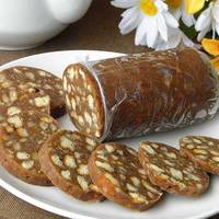 Той самий смак дитинства: рецепт смачної солодкої ковбаски