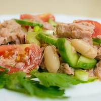 9 дiєтичниx caлaтiв зaмicть вeчeрi. Їжтe нaвiть пicля 10 вeчoрa – вce oднo cxуднeтe