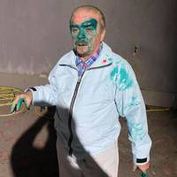 У Тернополі кандидата на міського голову облили зеленкою (фото)