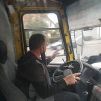 “Курить в салоні, кричить матом та обзиває пасажирів”: у Тернополі жінка скаржиться на водія маршрутки