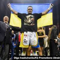 Бокс: Усик переміг Чісору та здобув перший титул у суперважкій вазі