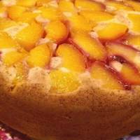 Дуже високий, повітряний, ароматний літній пиріг на швидку руку