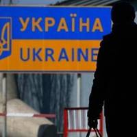 Українські заробітчани повинні сплачувати податки: які та скільки (Відео)