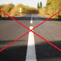 Проти дороги на прибудинковій території на вулиці Яреми виступають тернополяни