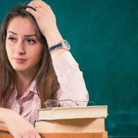 Уряд скасував підвищення зарплат вчителям, заплановане на наступний рік. Рішення пояснили відсутністю грошей