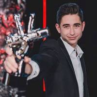 Переможець двох сезонів «Голосу країни» з Тернопільщини провів свій перший онлайн-концерт (відео)