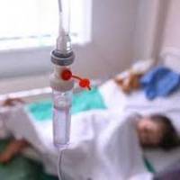 Вперше випила отрути, вдруге – облилась кислотою: біда з 2-річним малюком на Кременеччині