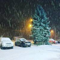 У Тернополі добряче засніжило (ФОТОРЕПОРТАЖ)