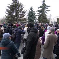 ВІДЕО. “Одним все, а іншим нічого”: тернопільські підприємці вийшли на пікет проти локдауну