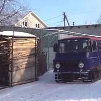 Умілець з Тернопільщини змайстрував гусеничний всюдихід: відео