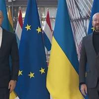 Знайди Шмигаля: у мережі кепкують зі схожості прем’єра з президентом Євроради