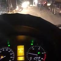 У Зарваниці автобус злетів з траси (ВІДЕО)