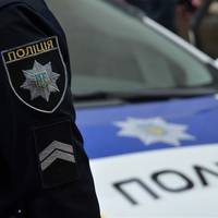 Тернопільські патрульні допомогли чоловікові, який кричав про допомогу (ВІДЕО)