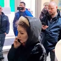 Зчинили скандал у приватному медичному закладі Тернополя: пацієнти відмовилися вдягати маски (фото, відео)
