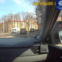 Тернопільські патрульні допомогли доправити вагітну жінку у лікарню (відео)